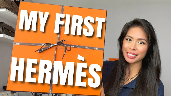 MY FIRST HERMES BAG UNBOXING! You'll never guess what I got!