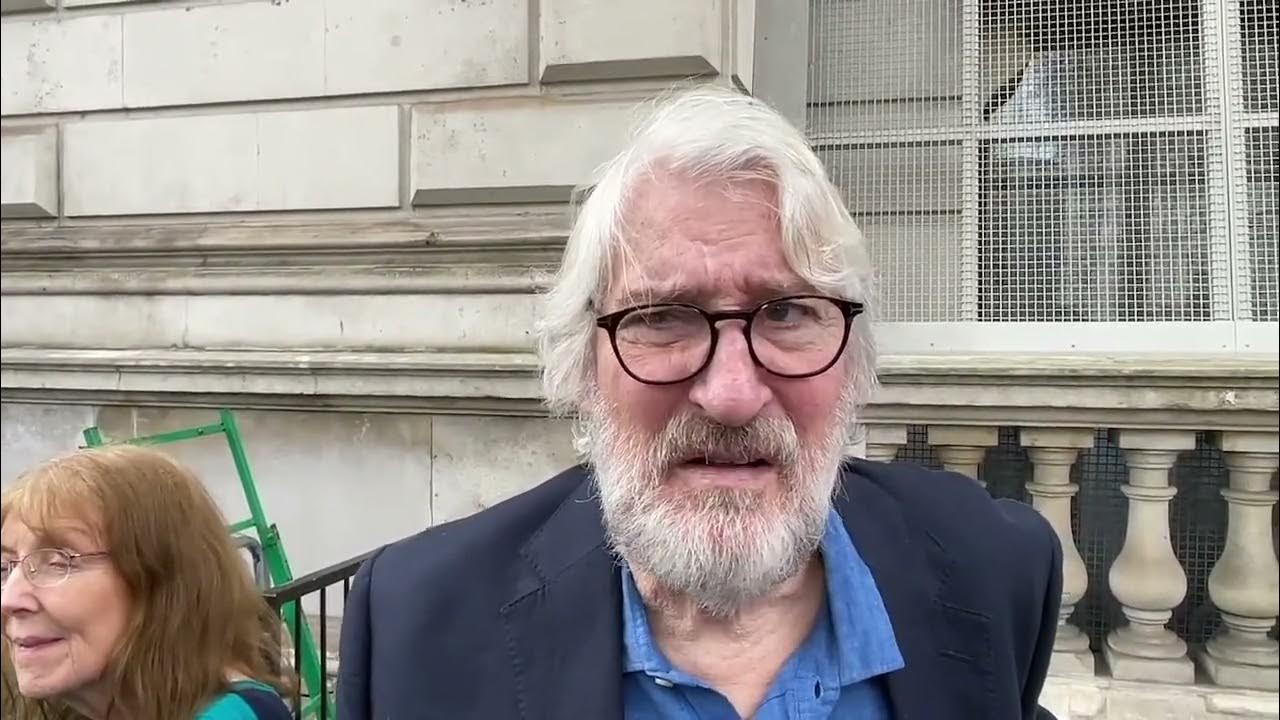 Interview with Jeremy Paxman at "The Movers & Shakers 'Parky Charter' petition" outside Number
