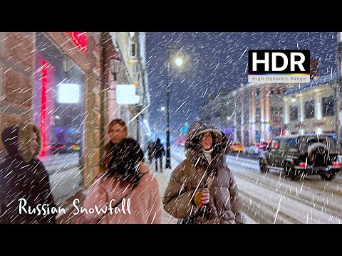 ❄️ POWERFUL SNOWFALL IN MOSCOW 🇷🇺 Real Russian WINTER with snow - With Captions ⁴ᴷ (HDR)