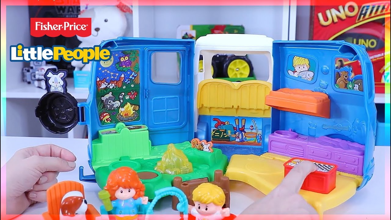 Fisher-Price Little People Songs and Sounds Camper Figures Aunt Zoey Flashlight