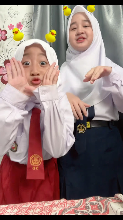 ANAK AYAM PIYIK PIYIK AISHWA & QEISYA
