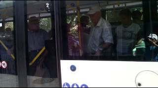 Autobuzele 7B si 19 plecand din statia Gara Nord