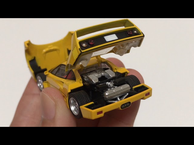 解析玩具】2019 TOMICA FERRARI F40（黄）タカラトミーモール