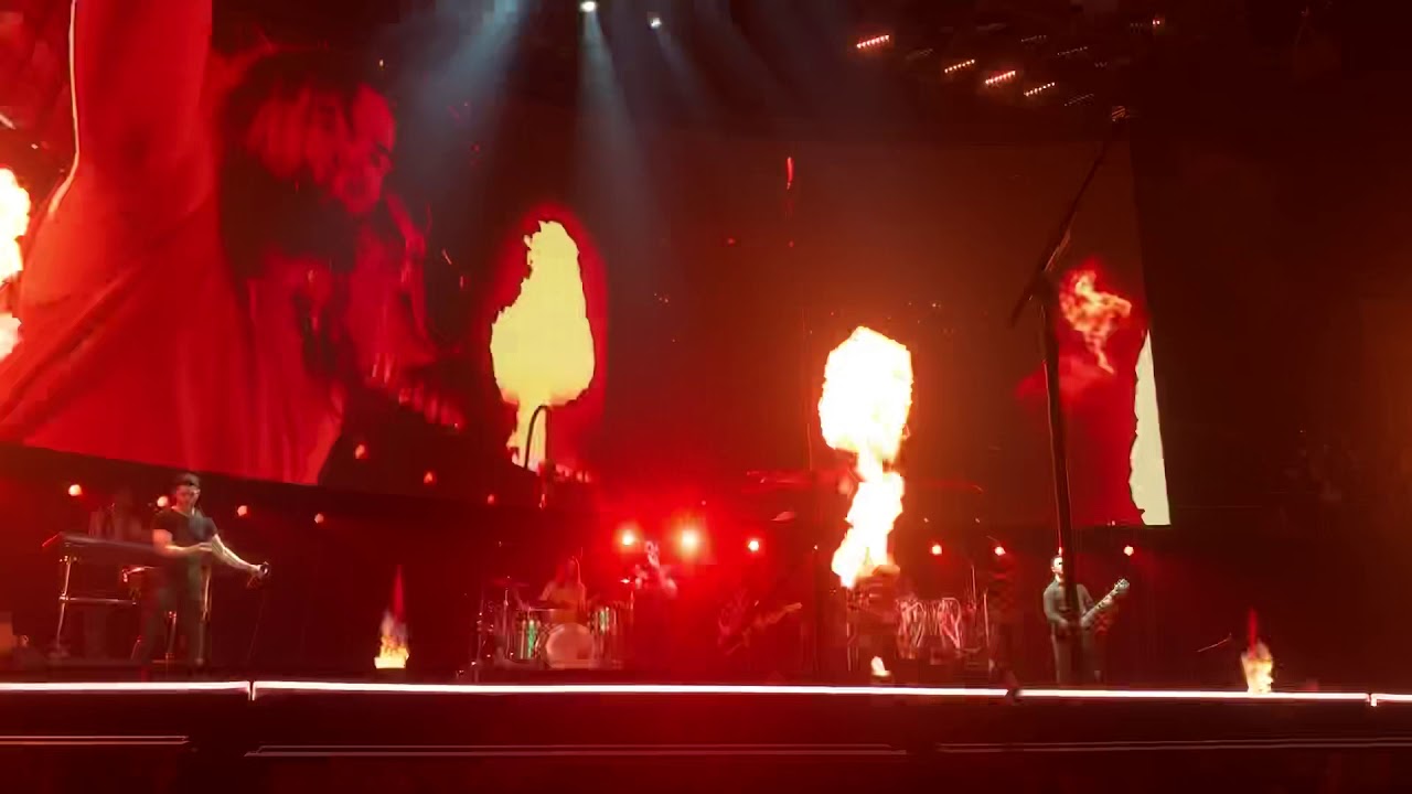 Burnin up Jonas Brothers at 02 London 2.2.20 