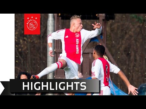 Waar spektakel bij Feyenoord B1 - Ajax B1