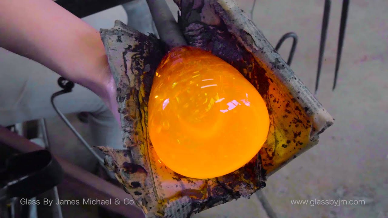 Glassblowing and Shop Setup - S1 E09   7 Deadly Shapes #4 and #5   Puff and Bong