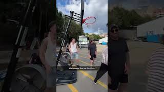 Alex Warren playing basketball with his band #alexwarren #funny #kouvr #kouvrannon