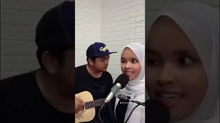 Paris Berantai - putri duet with Papa