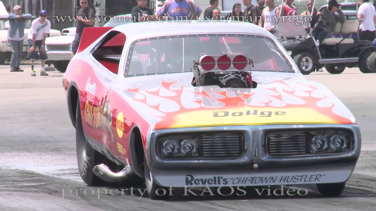 Chi-Town Hustler Nostalgia Funny Car June 15 2013 - YouTube