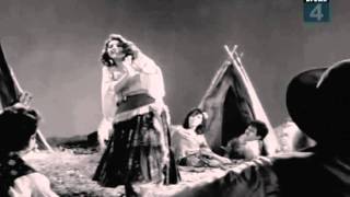 Video thumbnail of "Земфира Жемчужная, 1967 / Zemfira the Pearl dancing!"