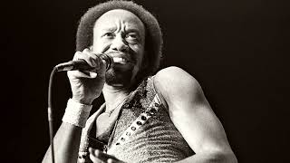 Earth, Wind &amp; Fire “Kalimba Story / Sing a Message to You” (Live)