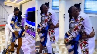 Hii Ni Aibu Mama Na Mtoto Kwenye Mahaba Mazito Kijana Ashika Makalio Ya Mama Yake Live Bila Chenga