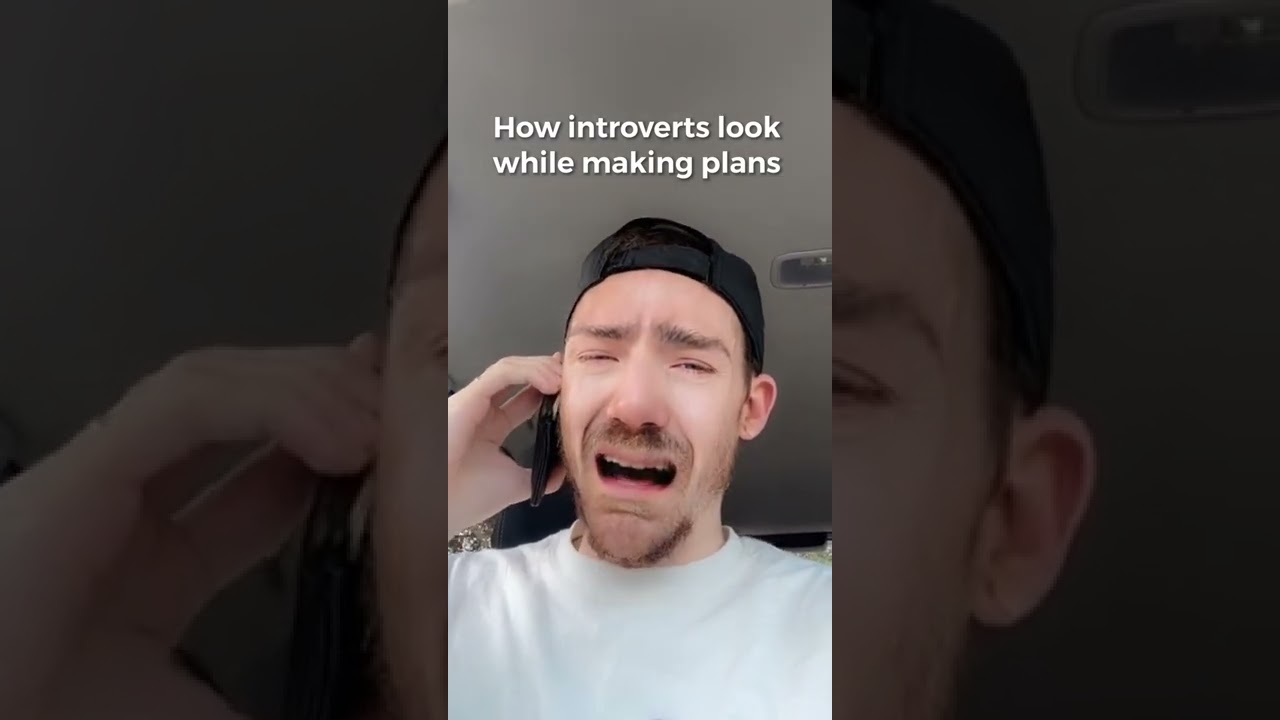 How introverts look while making any social plans 😨🥴 