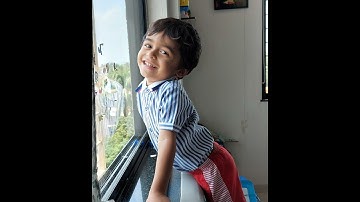 YOUNGEST TO IDENTIFY ALL COUNTRIES FLAGS AND RECITE THEIR CAPITALS