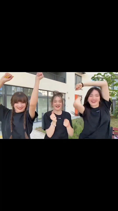 Waka Waka | Viral TikTok dance! | #shorts #dance #viral #tiktok #trend