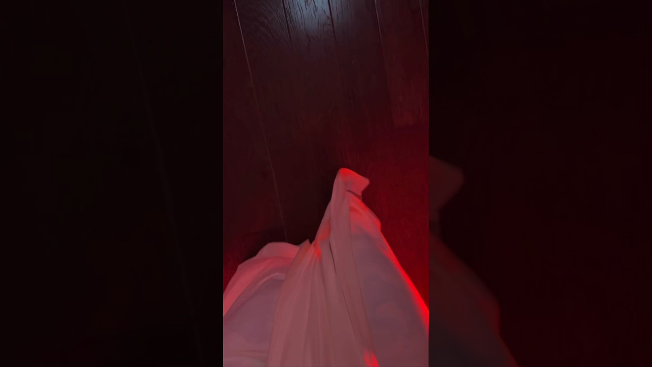 U tired of this cosplay yet?🧛🏻‍♀️🩸