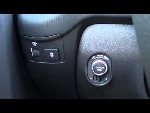 2012 Kia Soul: How To Use Remote Start and Speaker Lights