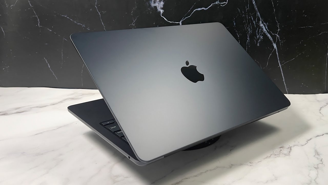 Unboxing the NEW MacBook Air M2 in Midnight! YouTube