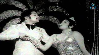 Saidhadamma Saidhadu Movie : Oru Kadhal Devadai Song