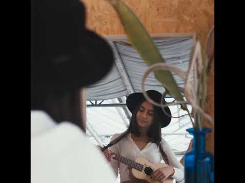 YouTubeでNightlee - Brown Eyesを視聴