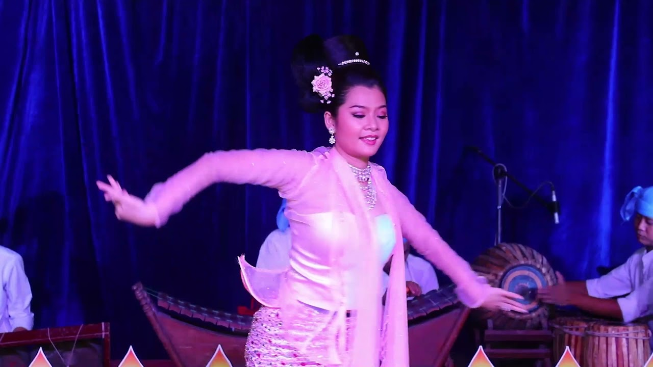 အျငိမ့္ေတာ္သဘင္  မိုးတိမ္+ဒဲ့ဒိုး  - ဇြဲရတီ  အပိုင္း(1)