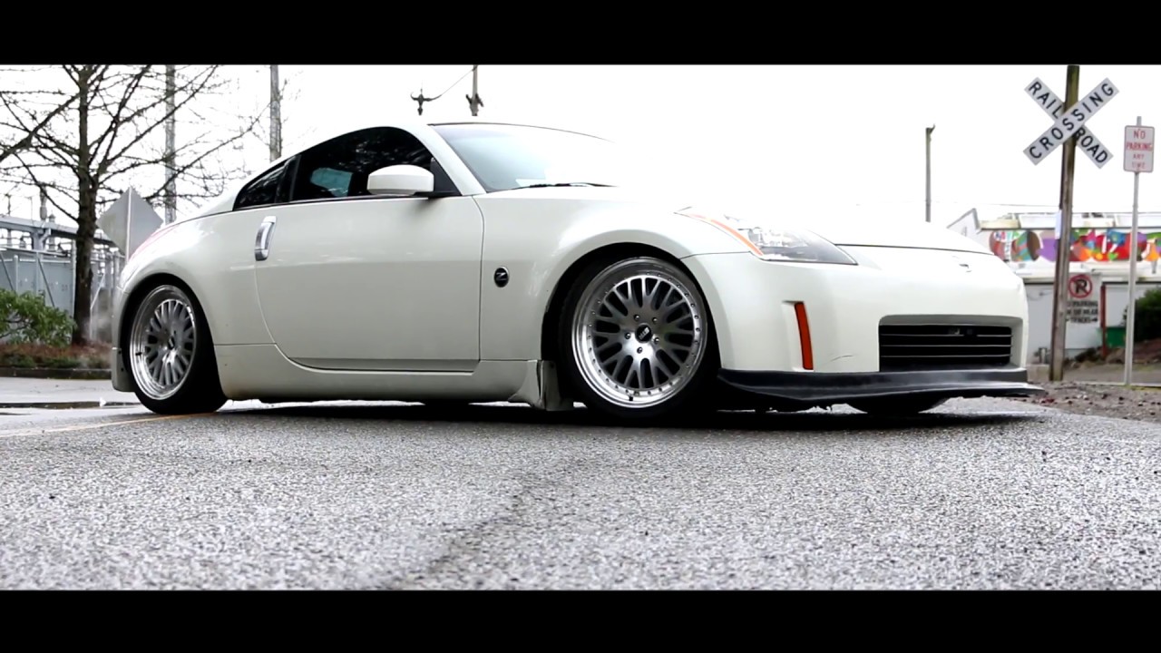 Nissan 350z street