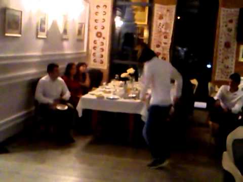 ნიკო ატრაკებს