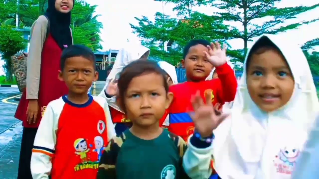 Kunjungan Profesi di lingkungan sekitar [ pengolahan air] sumber air bendungan Menganti