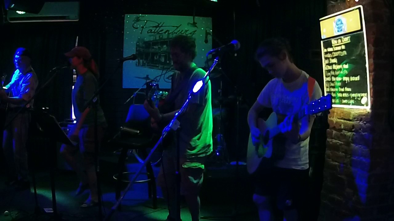 CK & Friends at the Pattenburg House 6/1817 Colin Hay's "Overkill"