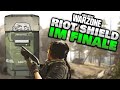 Mit SCHILD im NAHKAMPF! Wo ist das Team?! - ♠ COD: Modern Warfare - Warzone ♠