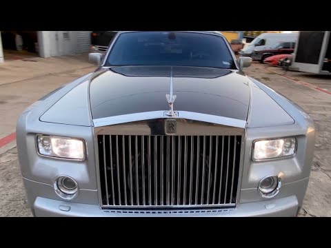 rolls-royce-phantom-custom-paint!