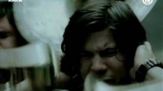 Watch Ed Harcourt She Fell Into My Arms video
