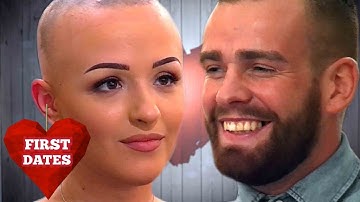 Eve Removes Her Wig During Dinner | First Dates