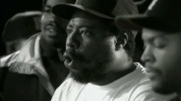WC & The Maad Circle (WC, Coolio, Sir Jinx & DJ Crazy Toones) - Ain
