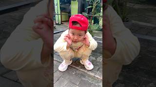 Wow Theres A Cute Rabbit Hole funny shorts