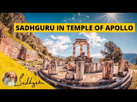 Sadhguru in Temple
