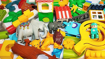 Satisfying Building Blocks ASMR Marble Run - Slideway Castle and wild animals course
