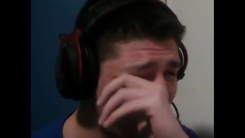 SALTY CLOUT CHASER FAIL RAIDS THE WORST ONLINE RAIDER IN RUST!