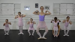 Vídeo-aula baby ballet/ trabalho de centro