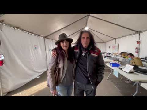 Alice Cooper Gets Vaccinated After Previously Contracting COVID19