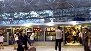 2017/5/12 北投站系統異常二月台不開放 C381型往象山 北投3月台離站