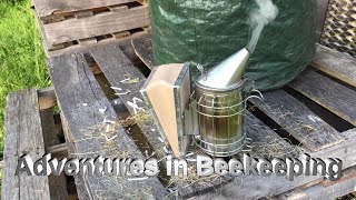 Lighting Smoker First Time - Grass Fuel - Adventures In Beekeeping