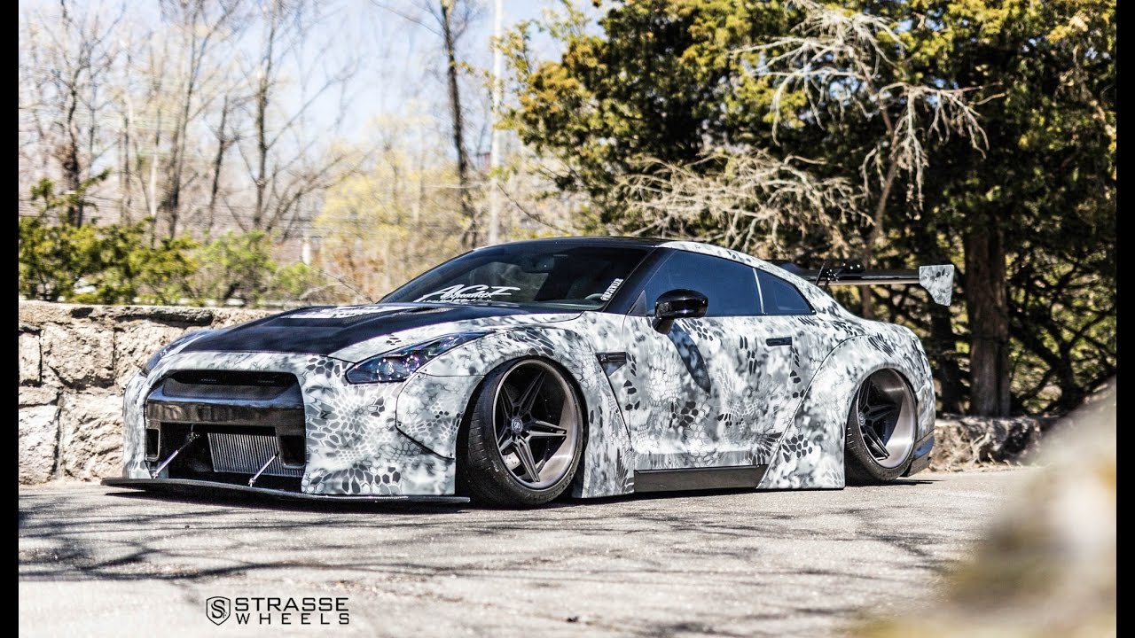 Strasse Wheels Liberty Walk GT-R