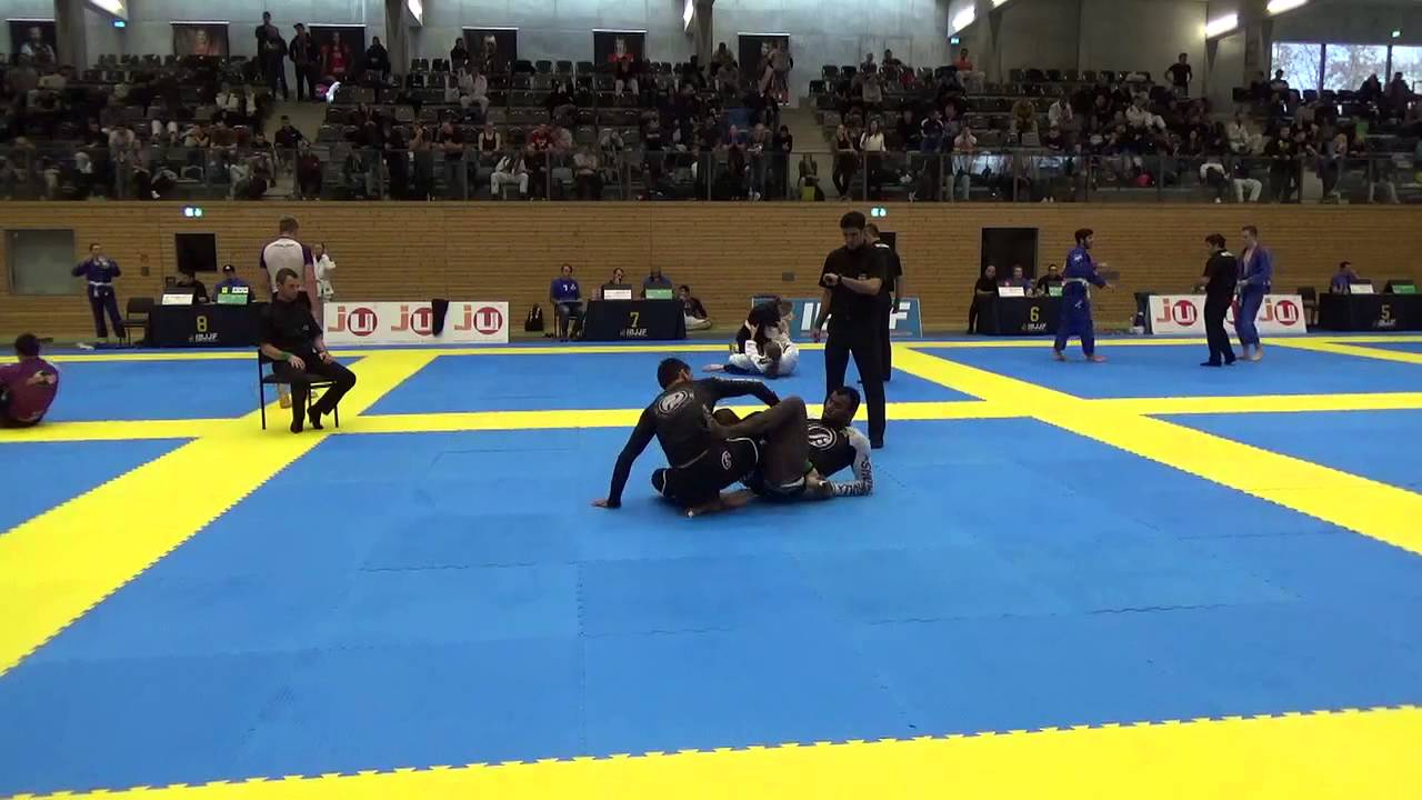 Jackson Sousa vs Rodrigo Reis, Black Adult No Gi Open Final, 2015 Berlin Open