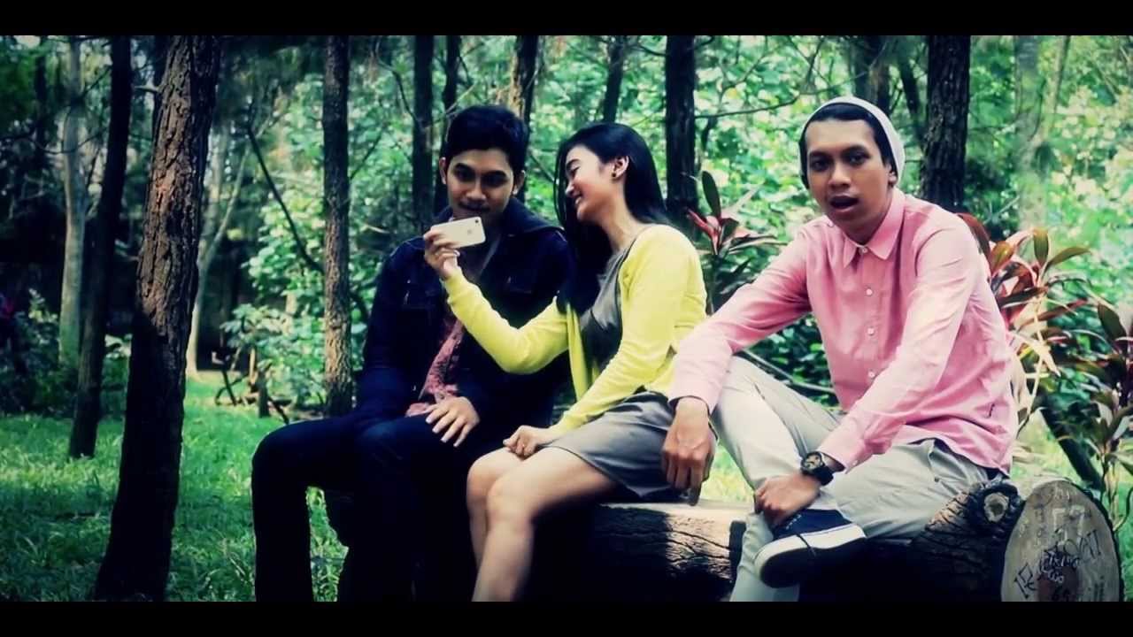 MR.CLAUDIO-ULANG KEMBALI (OFFICIAL VIDEO)