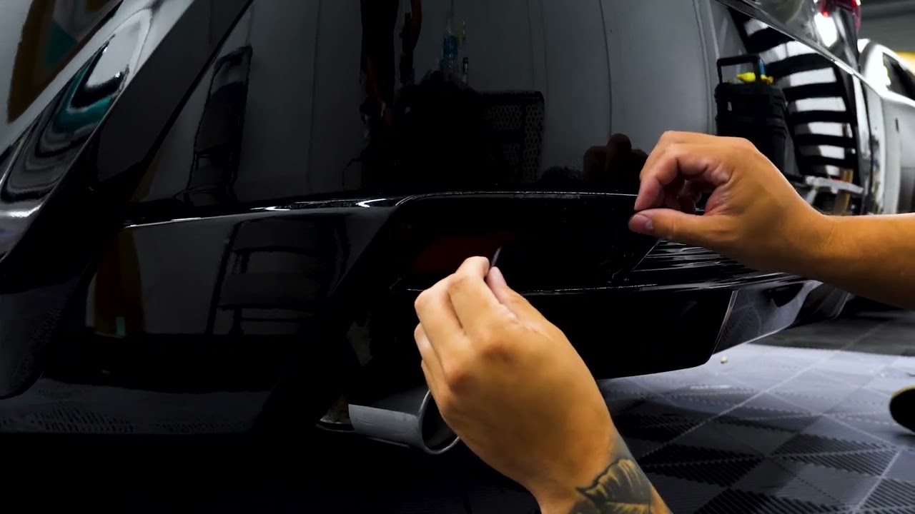 2025 Toyota Camry rear bumper reflector tint installation