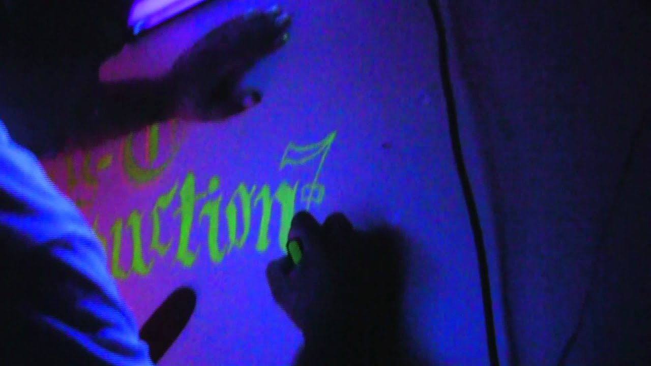 Jay-C PrOductiOnZ (Desenho Luz Negra)