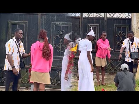 Daughter gave her mother used pad to her boyfriend which almost cost her moms life……..