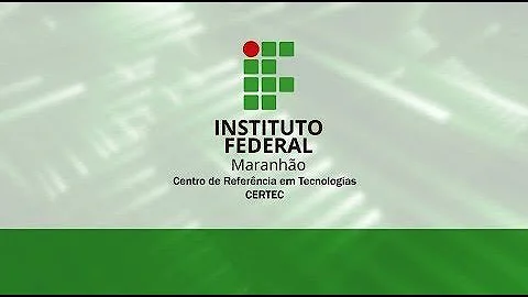 Como se chama a tendência em que o papel da escola é adequar às necessidades individuais ao meio social?
