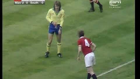 01/05/1976  FA Cup Final MANCHESTER UNITED v SOUTHAMPTON
